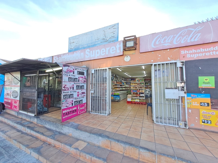 Commercial Property for Sale in Tuscany Glen Western Cape